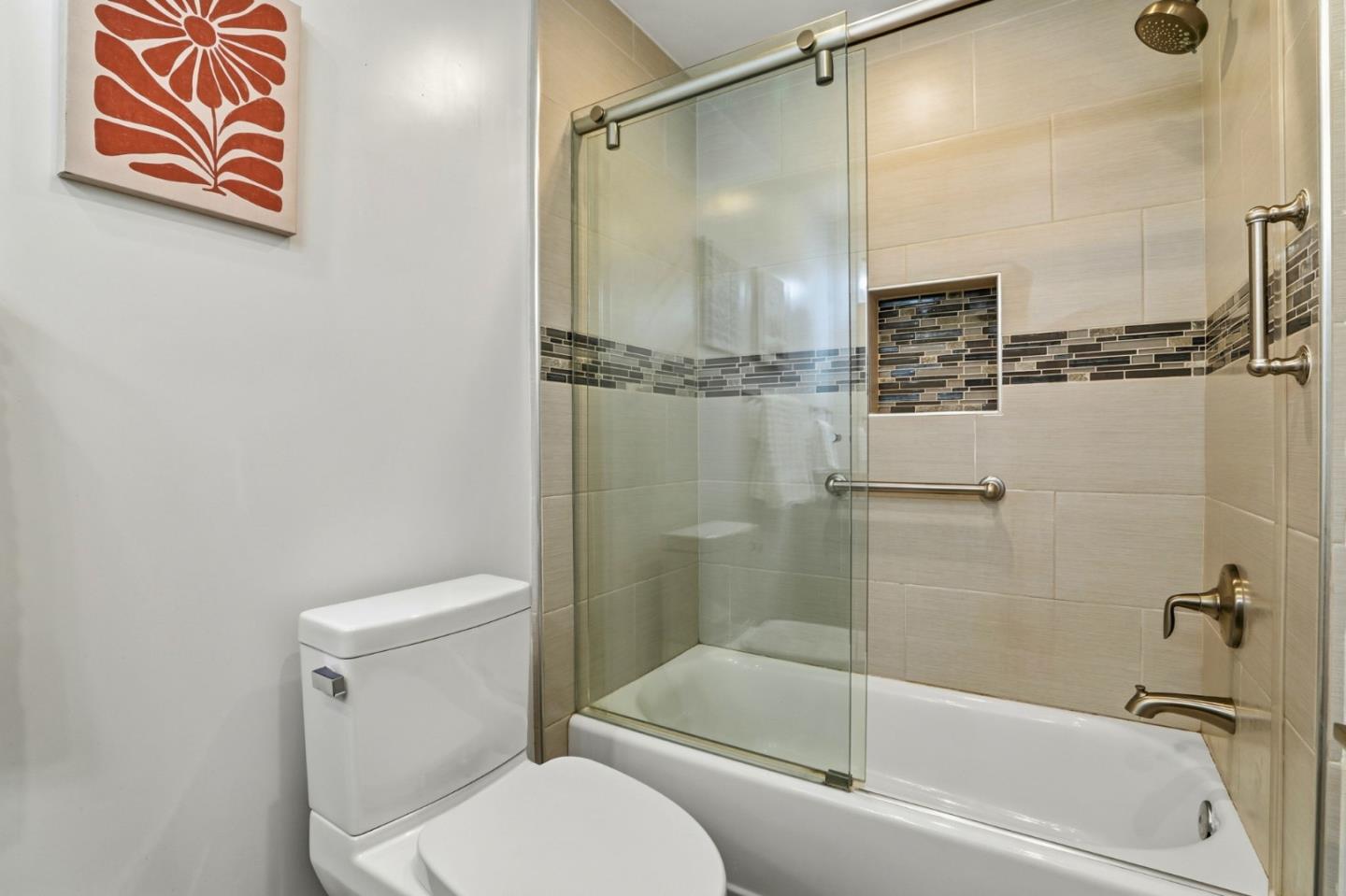 Detail Gallery Image 22 of 28 For 3815 Marfrance Dr, San Jose,  CA 95121 - 3 Beds | 2 Baths