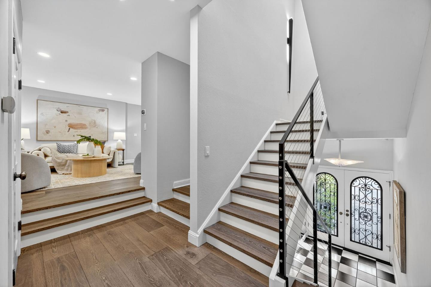 Detail Gallery Image 10 of 65 For 170 Stone Pine Ln, Menlo Park,  CA 94025 - 3 Beds | 2/1 Baths