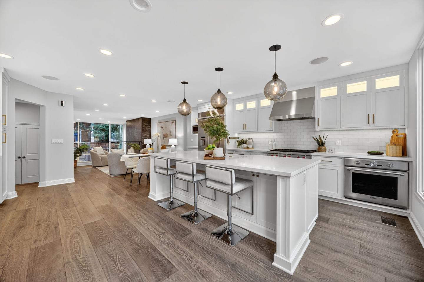 Detail Gallery Image 17 of 65 For 170 Stone Pine Ln, Menlo Park,  CA 94025 - 3 Beds | 2/1 Baths