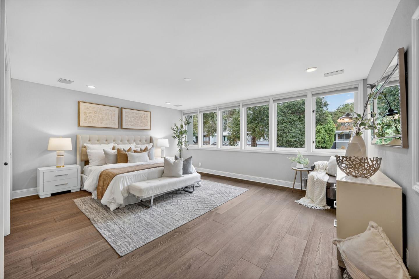 Detail Gallery Image 24 of 65 For 170 Stone Pine Ln, Menlo Park,  CA 94025 - 3 Beds | 2/1 Baths