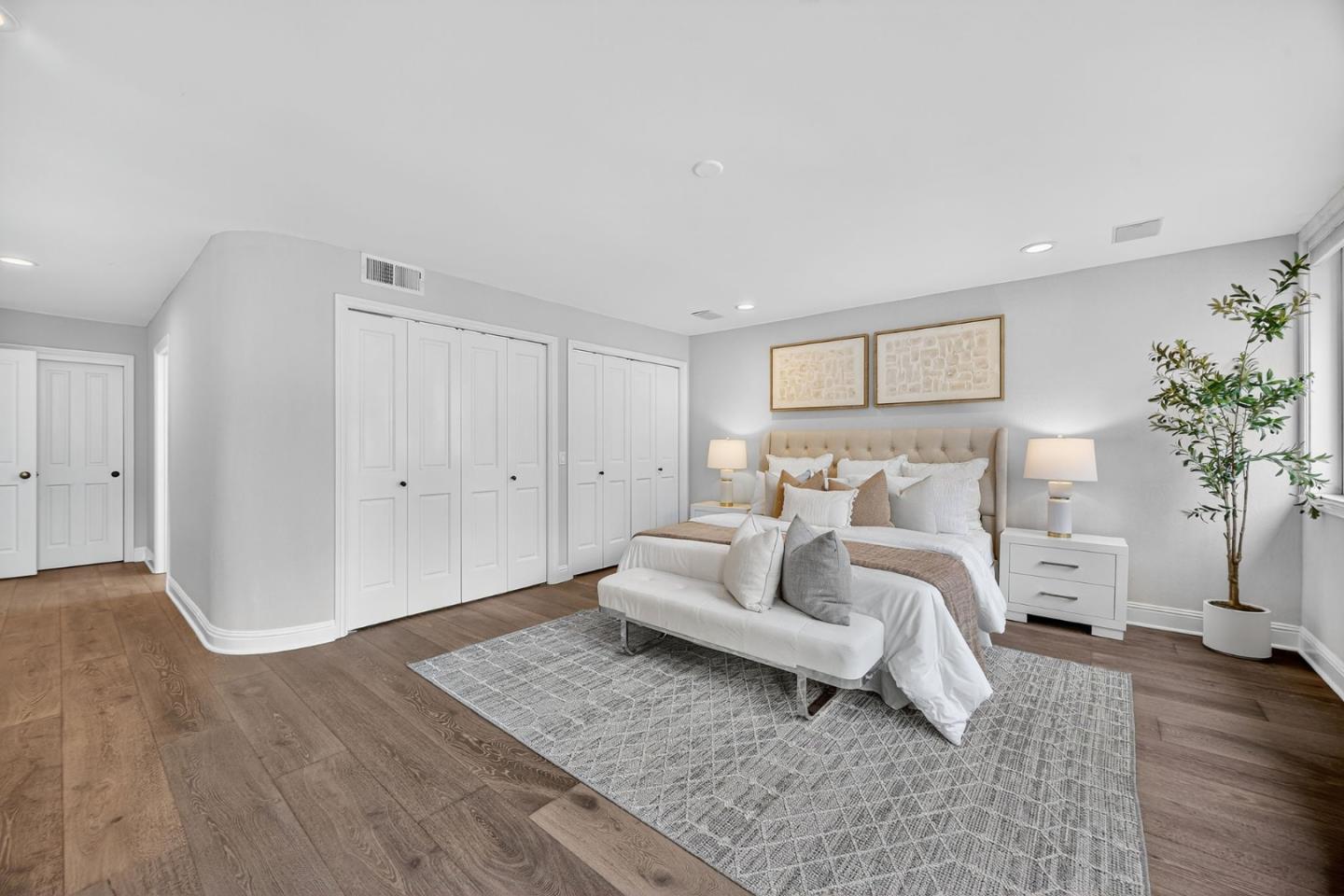 Detail Gallery Image 26 of 65 For 170 Stone Pine Ln, Menlo Park,  CA 94025 - 3 Beds | 2/1 Baths