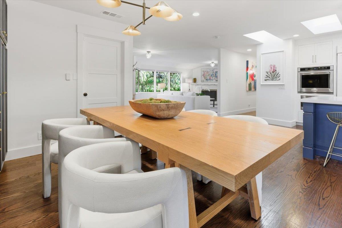 Detail Gallery Image 18 of 51 For 630 La Mesa Dr, Portola Valley,  CA 94028 - 4 Beds | 3 Baths