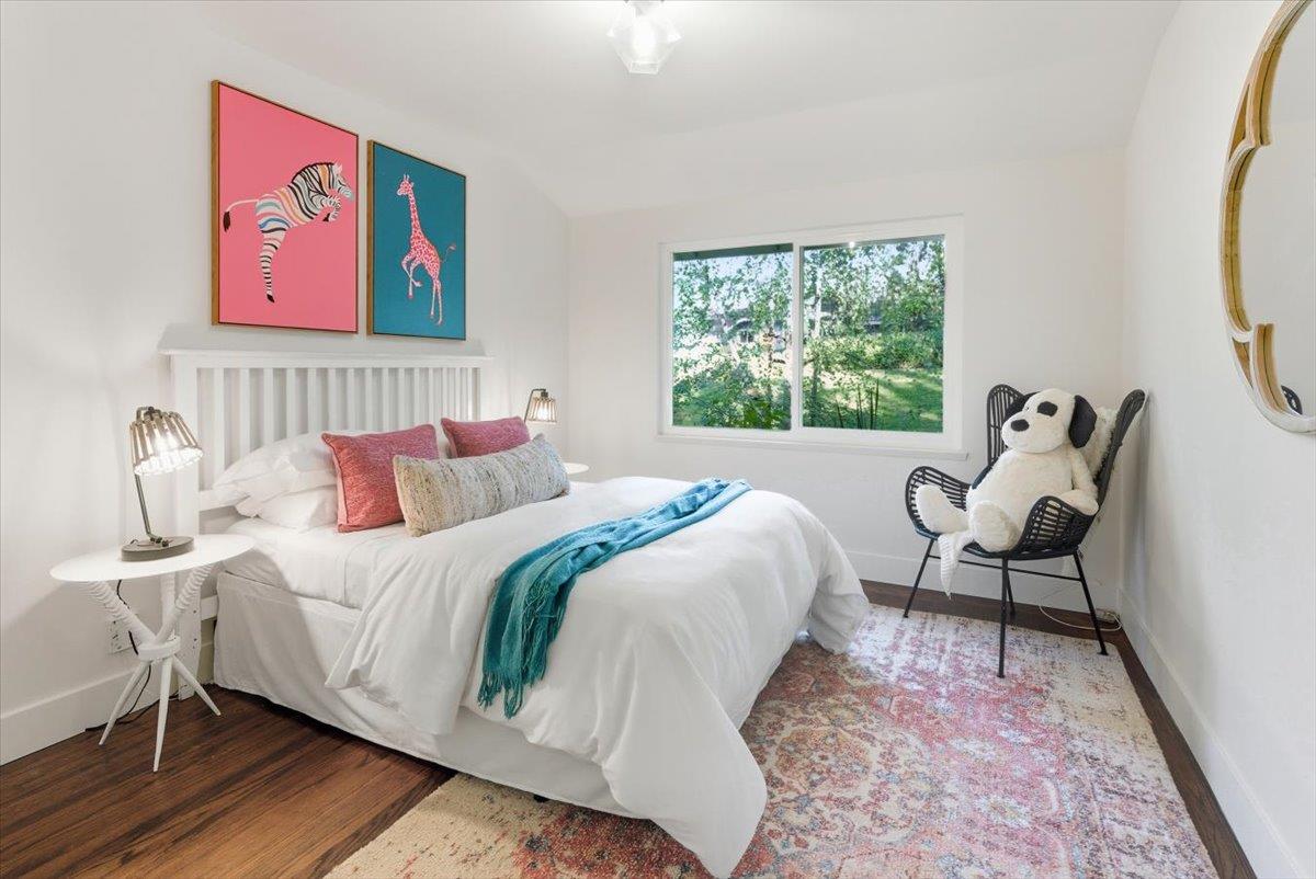 Detail Gallery Image 33 of 51 For 630 La Mesa Dr, Portola Valley,  CA 94028 - 4 Beds | 3 Baths