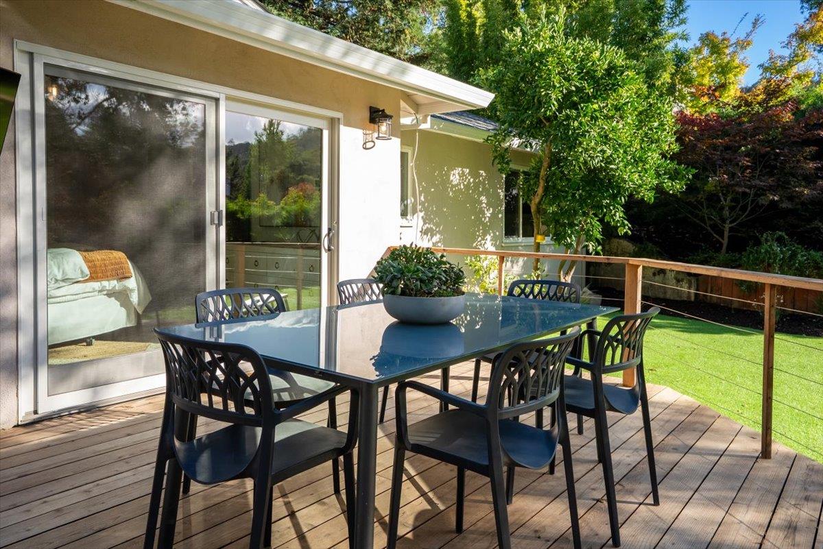 Detail Gallery Image 39 of 51 For 630 La Mesa Dr, Portola Valley,  CA 94028 - 4 Beds | 3 Baths