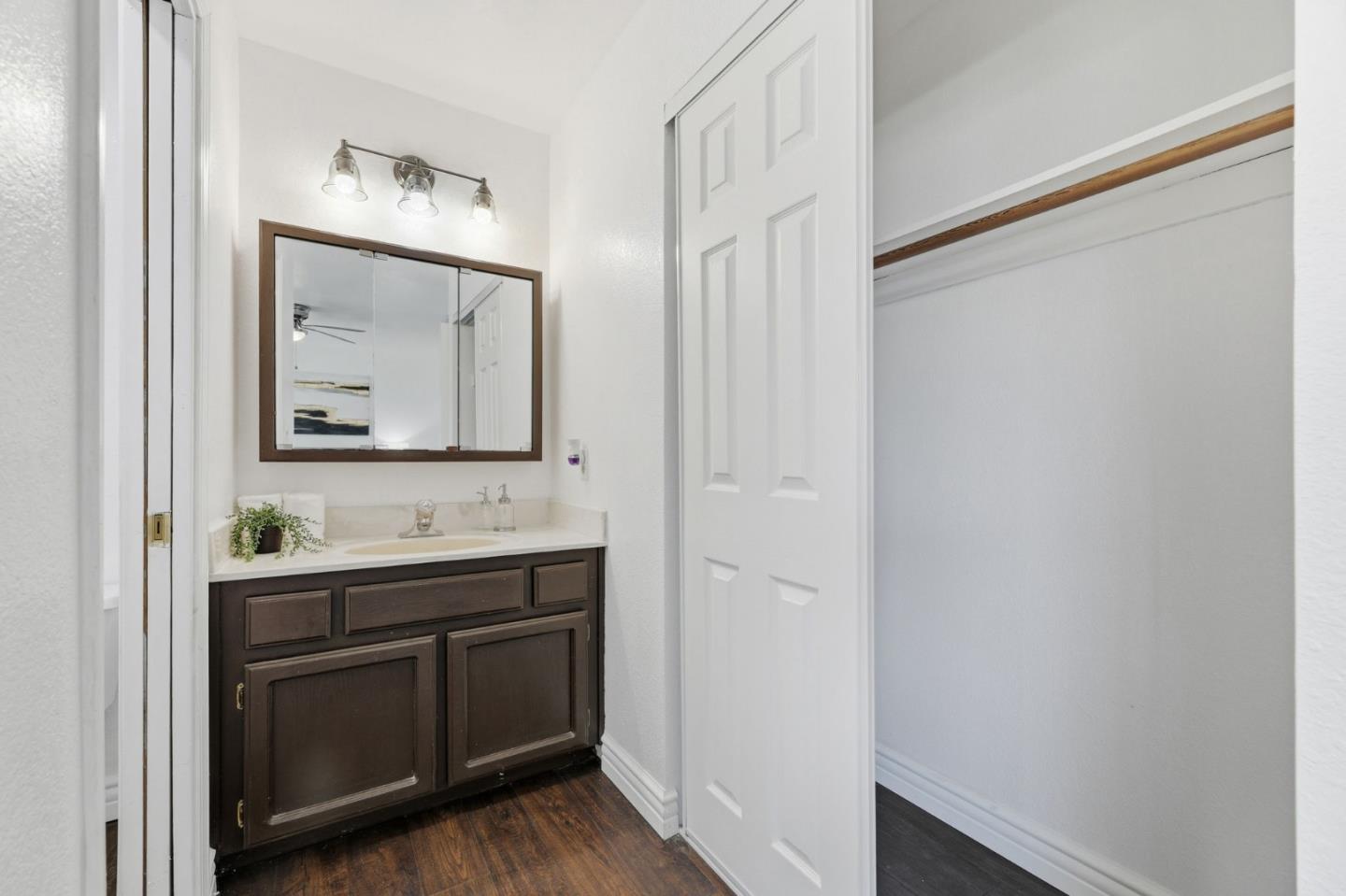 Detail Gallery Image 30 of 37 For 3368 Thrift Pl, San Jose,  CA 95148 - 4 Beds | 2 Baths