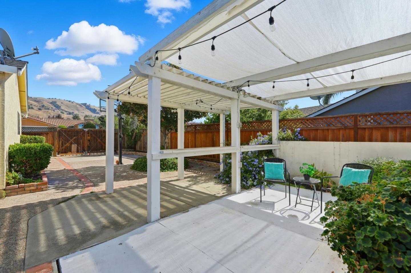 Detail Gallery Image 34 of 37 For 3368 Thrift Pl, San Jose,  CA 95148 - 4 Beds | 2 Baths