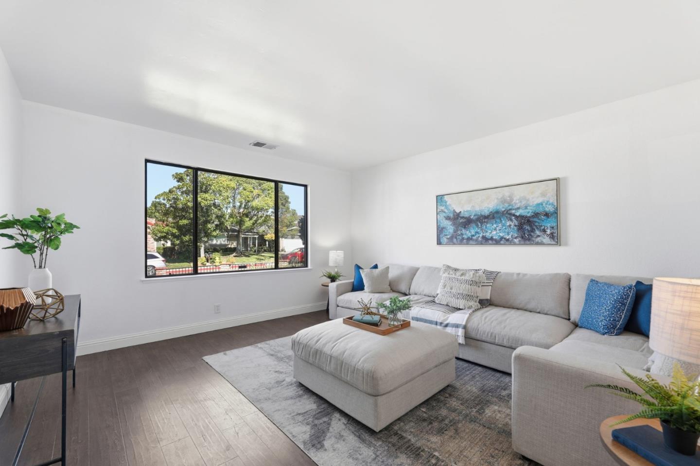 Detail Gallery Image 9 of 37 For 3368 Thrift Pl, San Jose,  CA 95148 - 4 Beds | 2 Baths