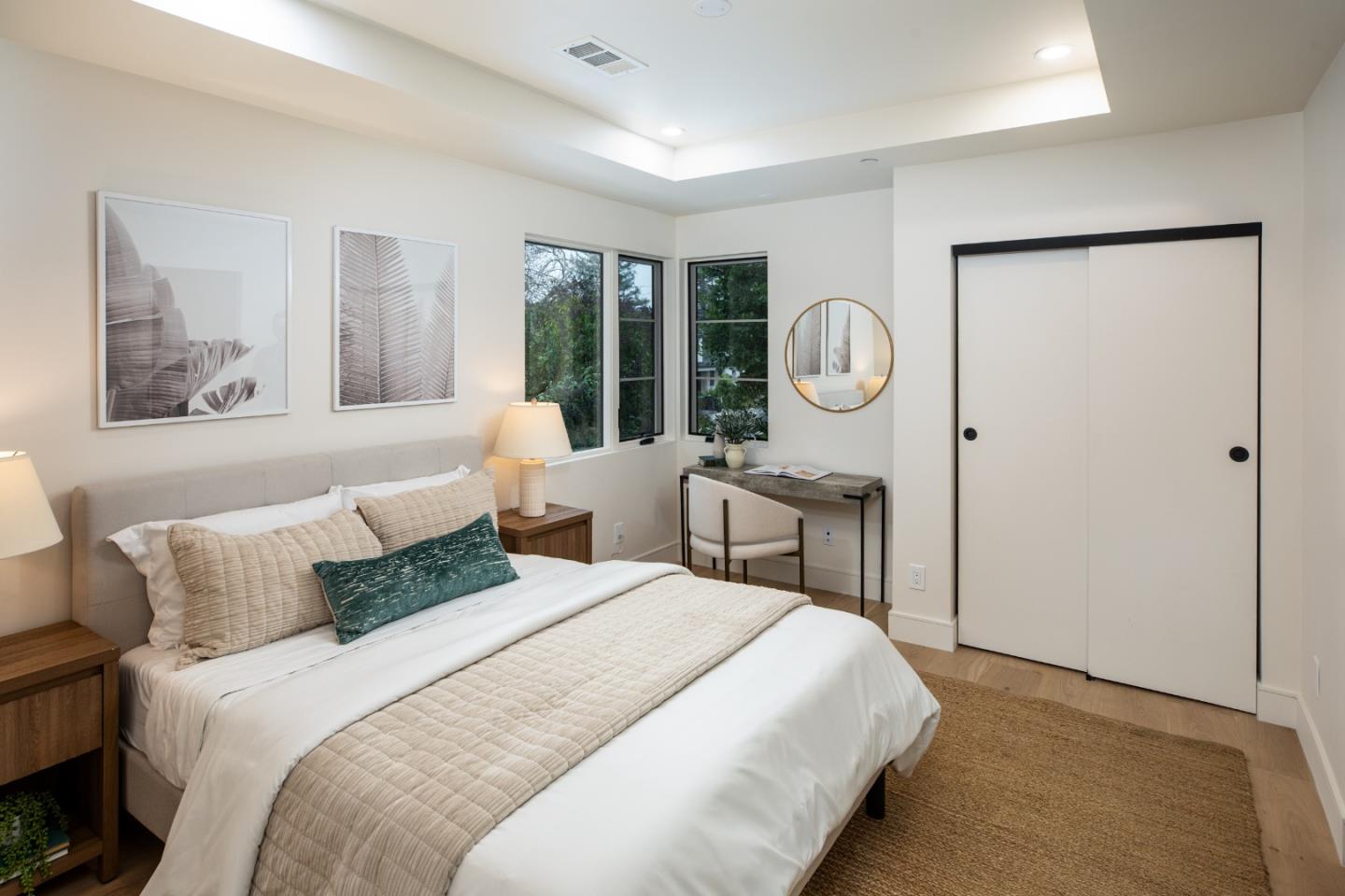 Detail Gallery Image 31 of 45 For 3413 Ross Rd, Palo Alto,  CA 94303 - 5 Beds | 5 Baths