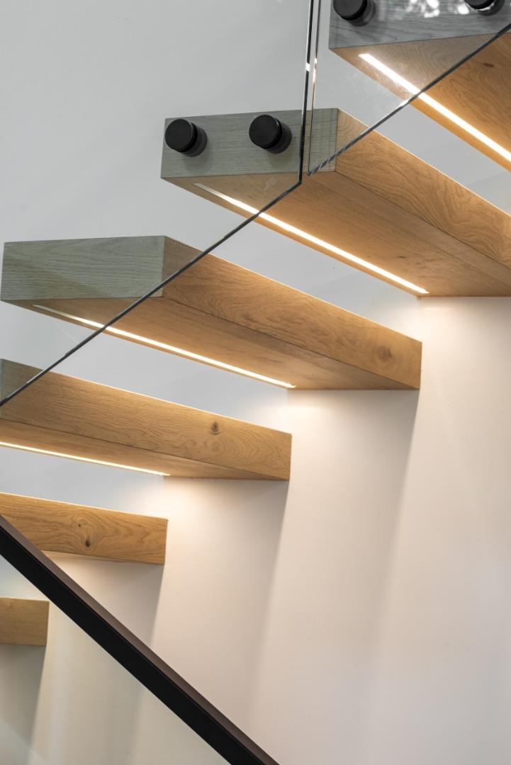 Detail Gallery Image 5 of 45 For 3413 Ross Rd, Palo Alto,  CA 94303 - 5 Beds | 5 Baths