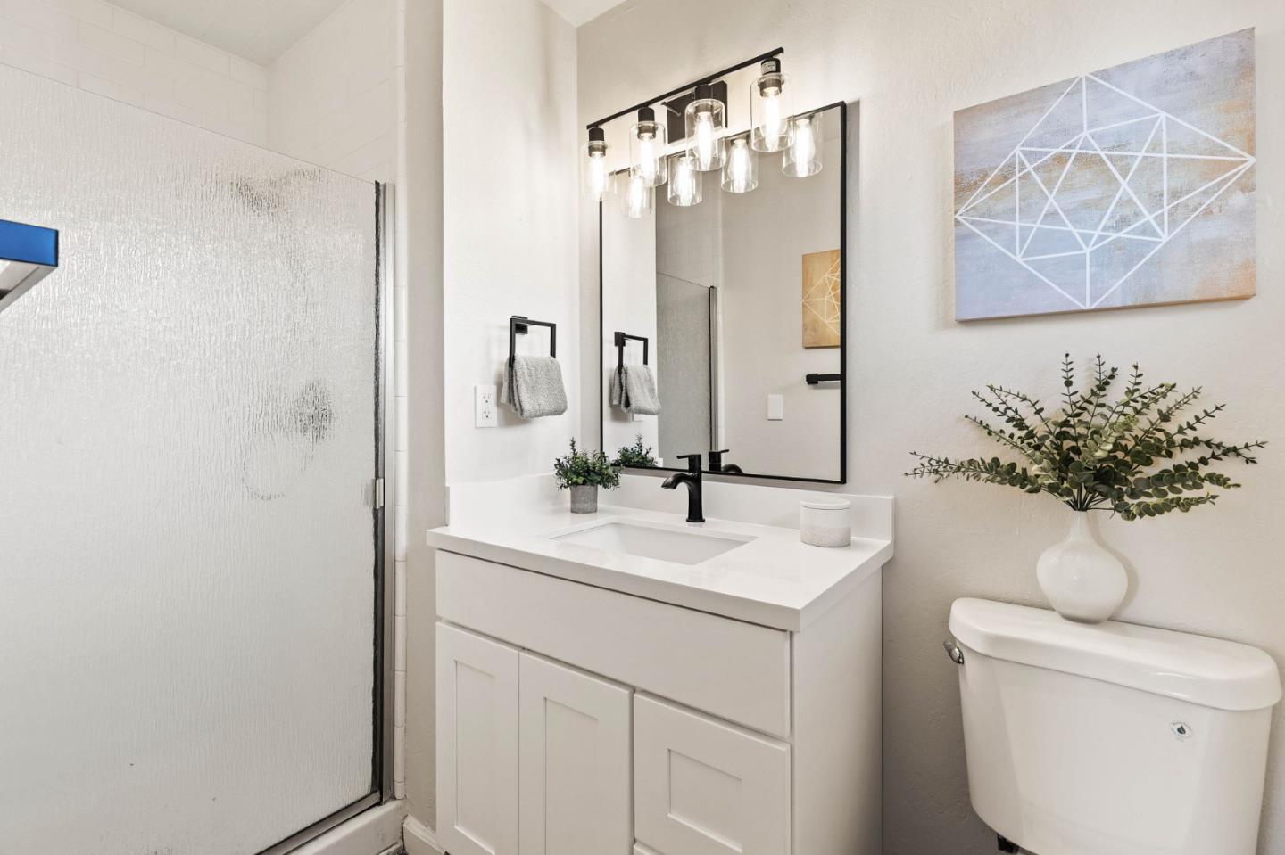 Detail Gallery Image 17 of 41 For 8190 Westwood Dr, Gilroy,  CA 95020 - 4 Beds | 2 Baths