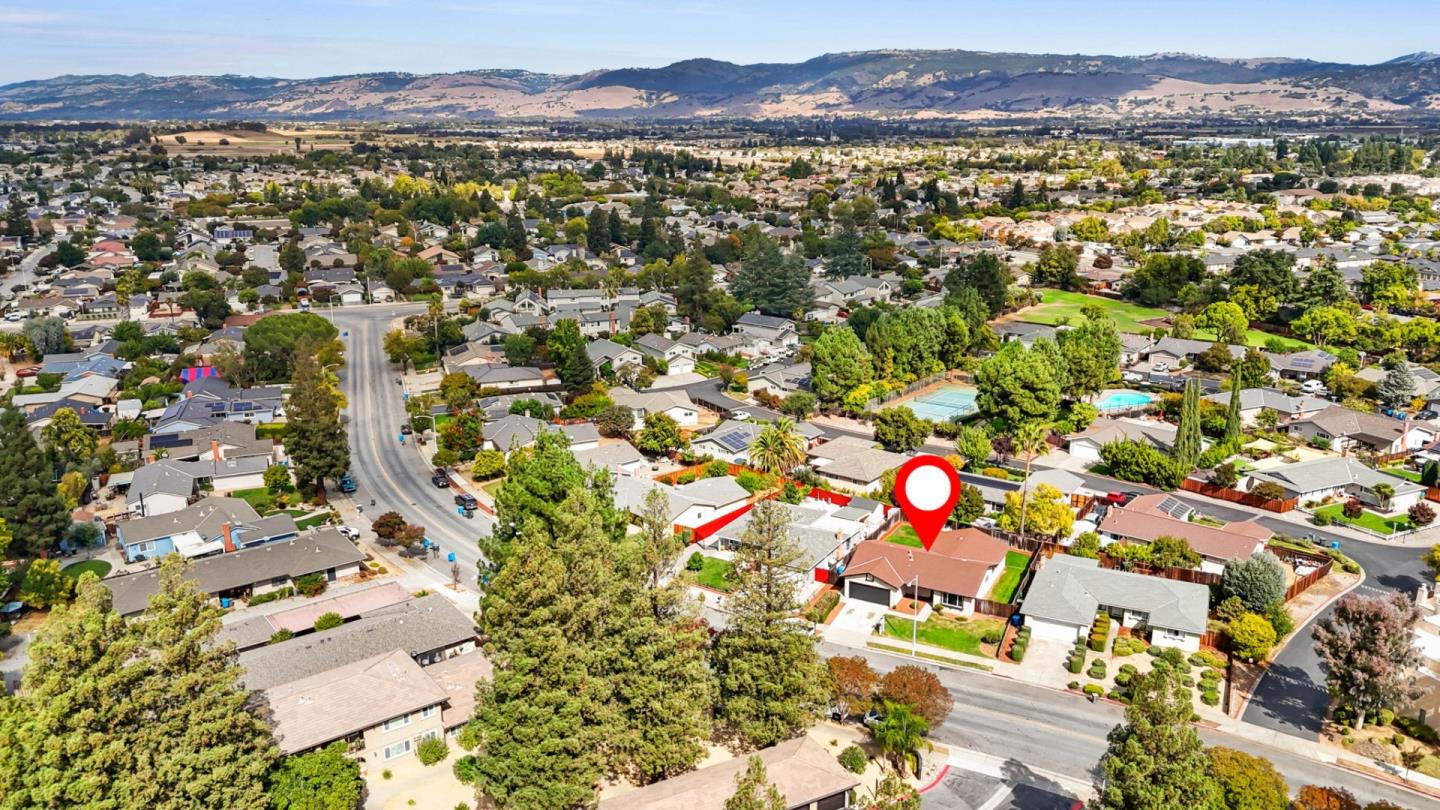 Detail Gallery Image 28 of 41 For 8190 Westwood Dr, Gilroy,  CA 95020 - 4 Beds | 2 Baths