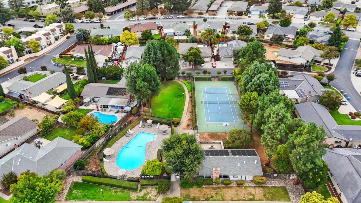 Detail Gallery Image 31 of 41 For 8190 Westwood Dr, Gilroy,  CA 95020 - 4 Beds | 2 Baths