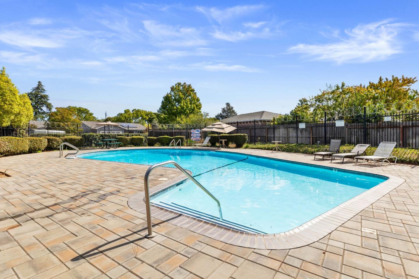 Detail Gallery Image 32 of 41 For 8190 Westwood Dr, Gilroy,  CA 95020 - 4 Beds | 2 Baths