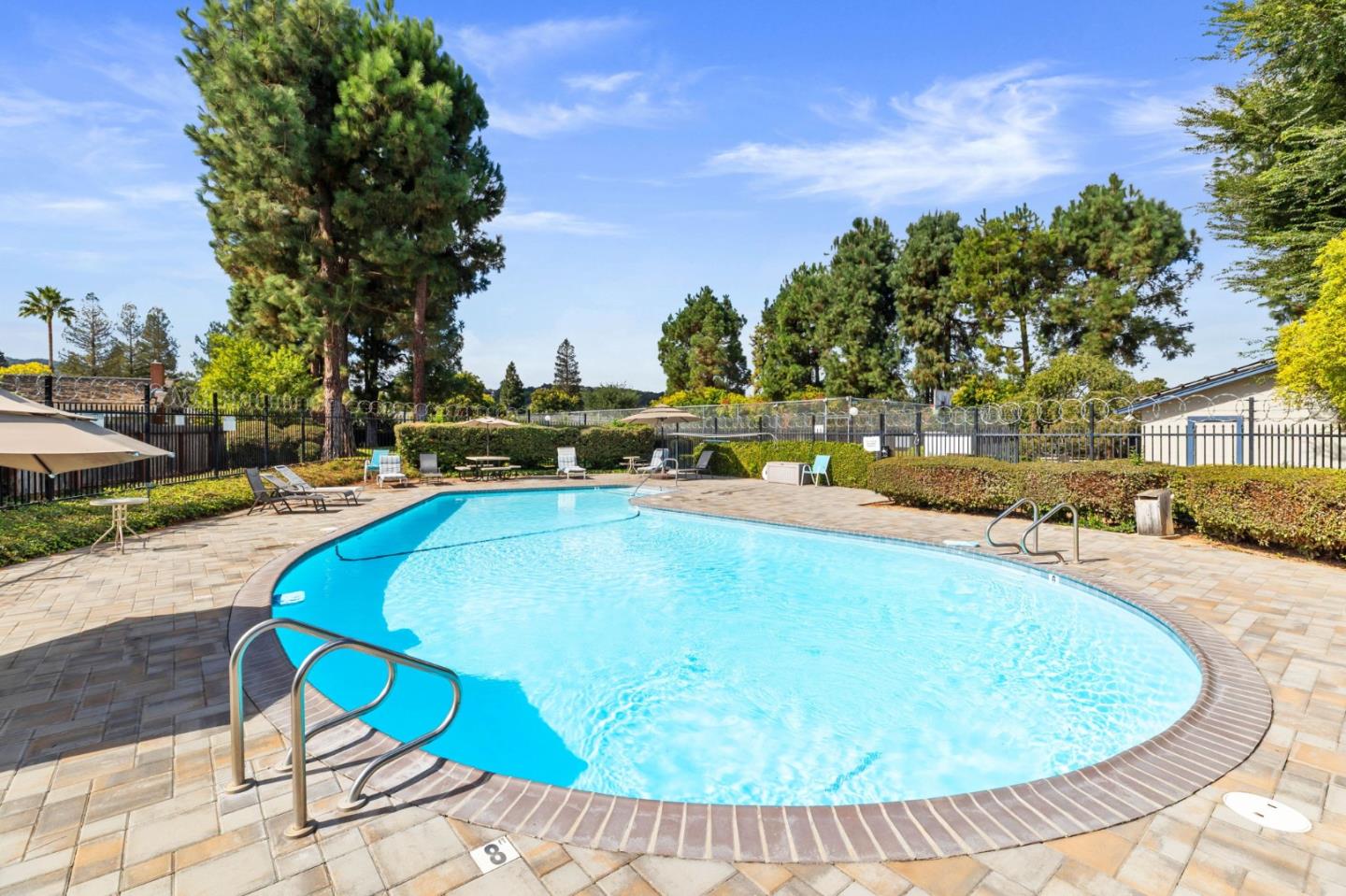 Detail Gallery Image 33 of 41 For 8190 Westwood Dr, Gilroy,  CA 95020 - 4 Beds | 2 Baths