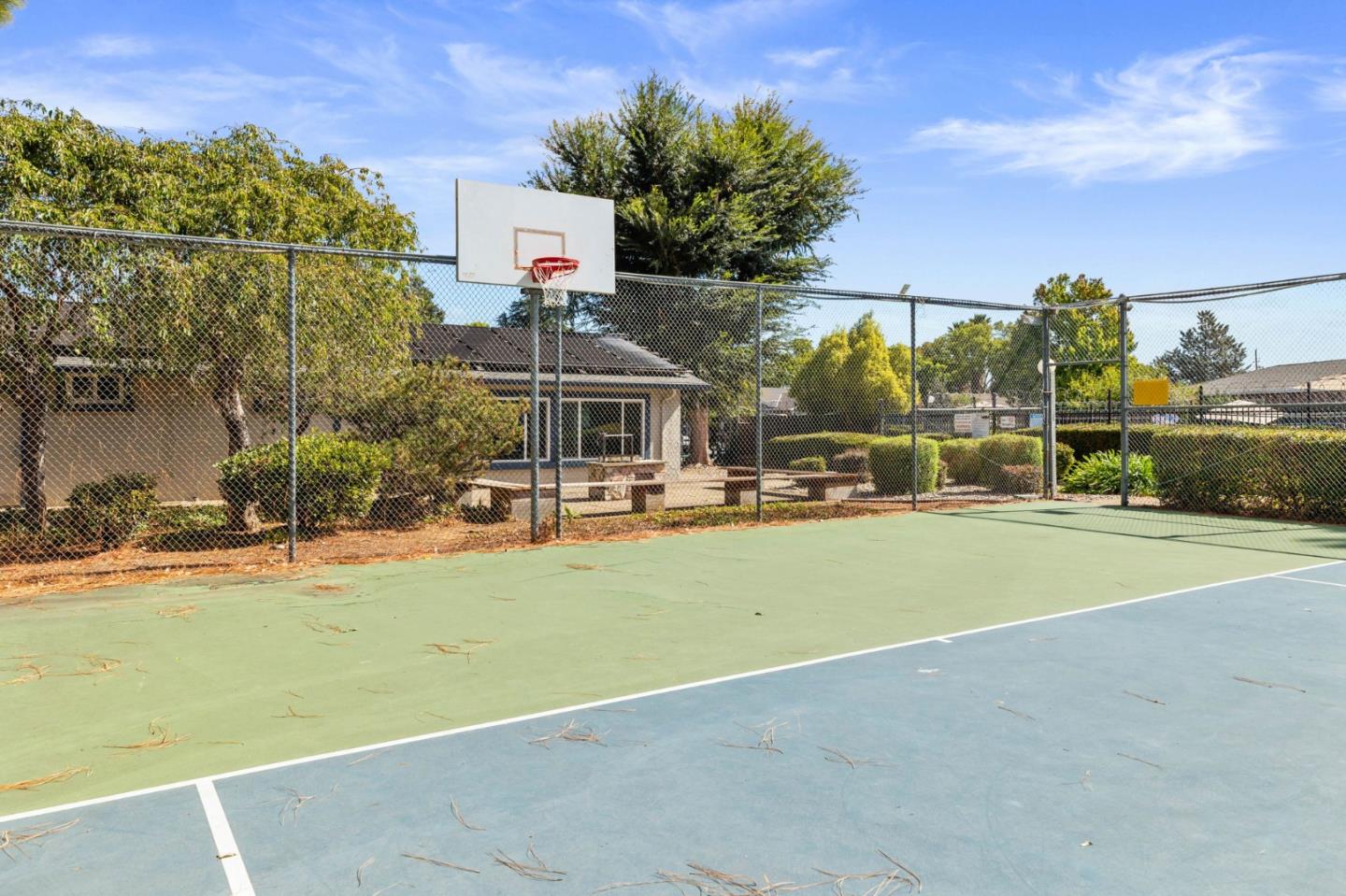 Detail Gallery Image 35 of 41 For 8190 Westwood Dr, Gilroy,  CA 95020 - 4 Beds | 2 Baths