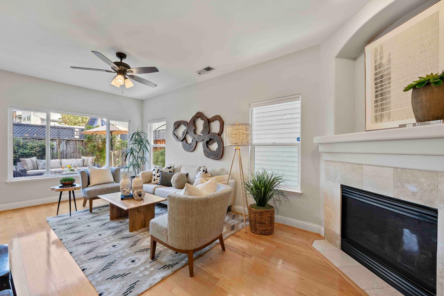 Detail Gallery Image 15 of 41 For 181 Pierce Ave, San Jose,  CA 95110 - 3 Beds | 2/1 Baths