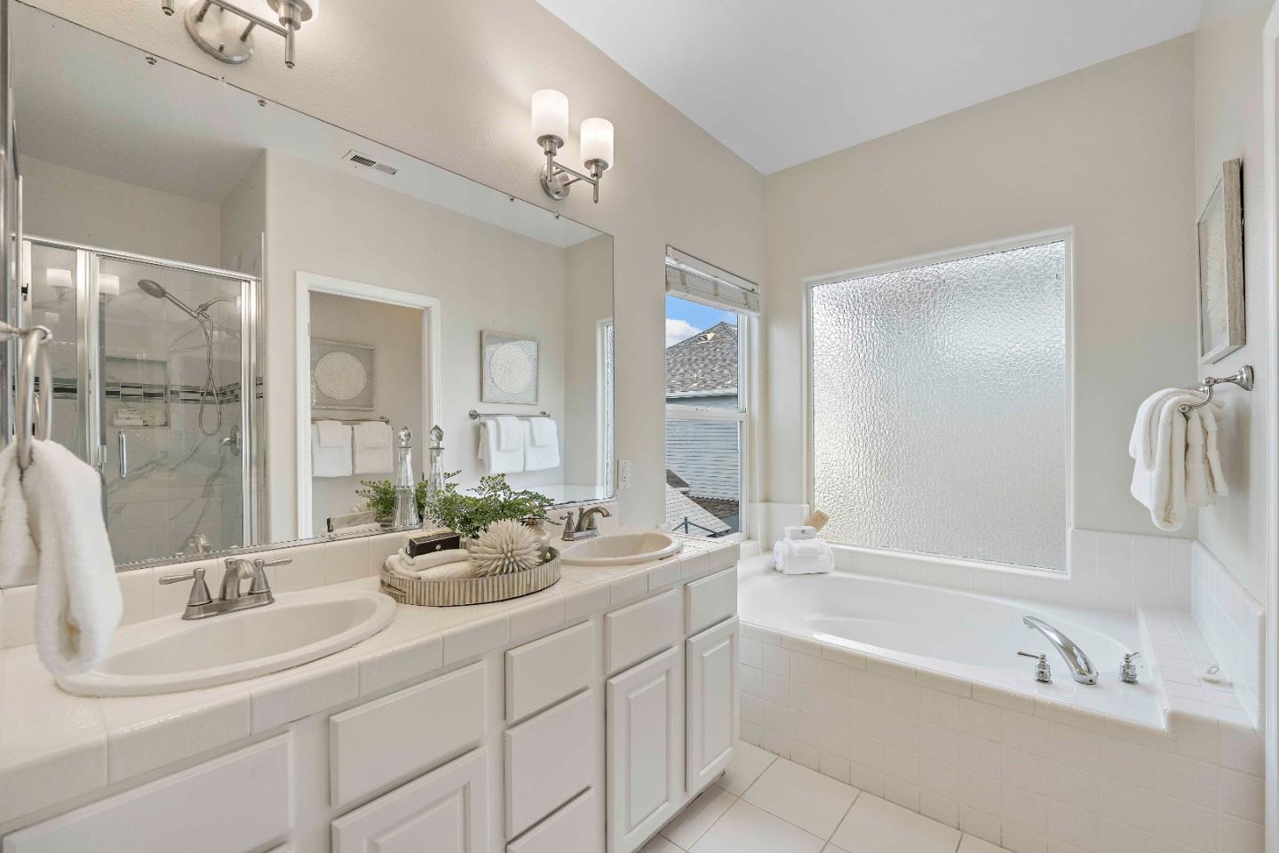 Detail Gallery Image 33 of 41 For 181 Pierce Ave, San Jose,  CA 95110 - 3 Beds | 2/1 Baths