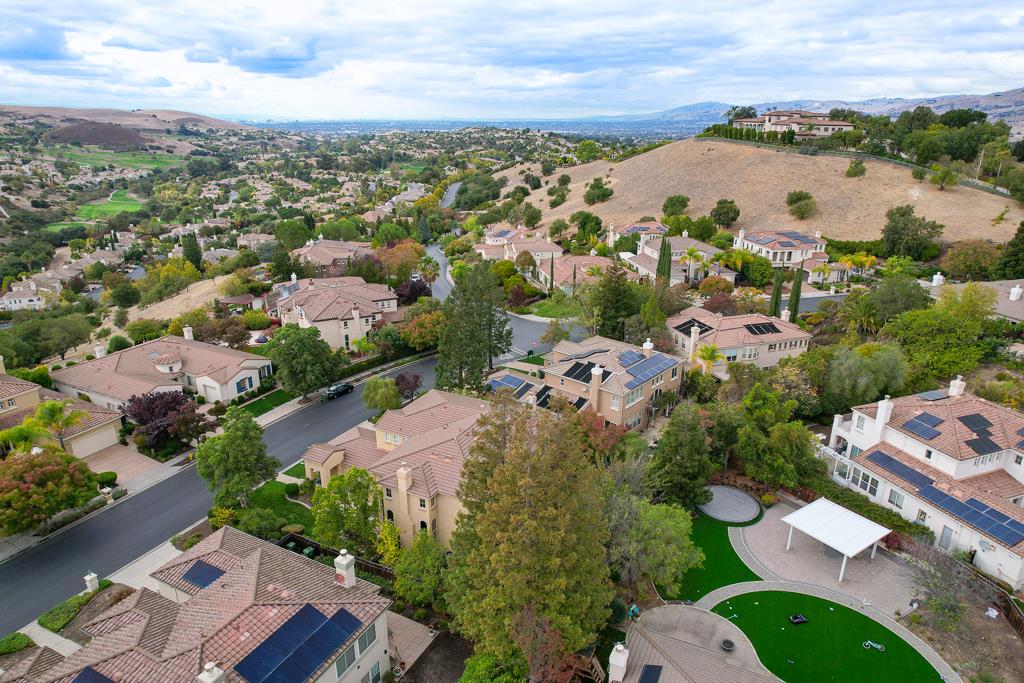 Detail Gallery Image 129 of 138 For 5849 Gleneagles Cir, San Jose,  CA 95138 - 5 Beds | 4/1 Baths