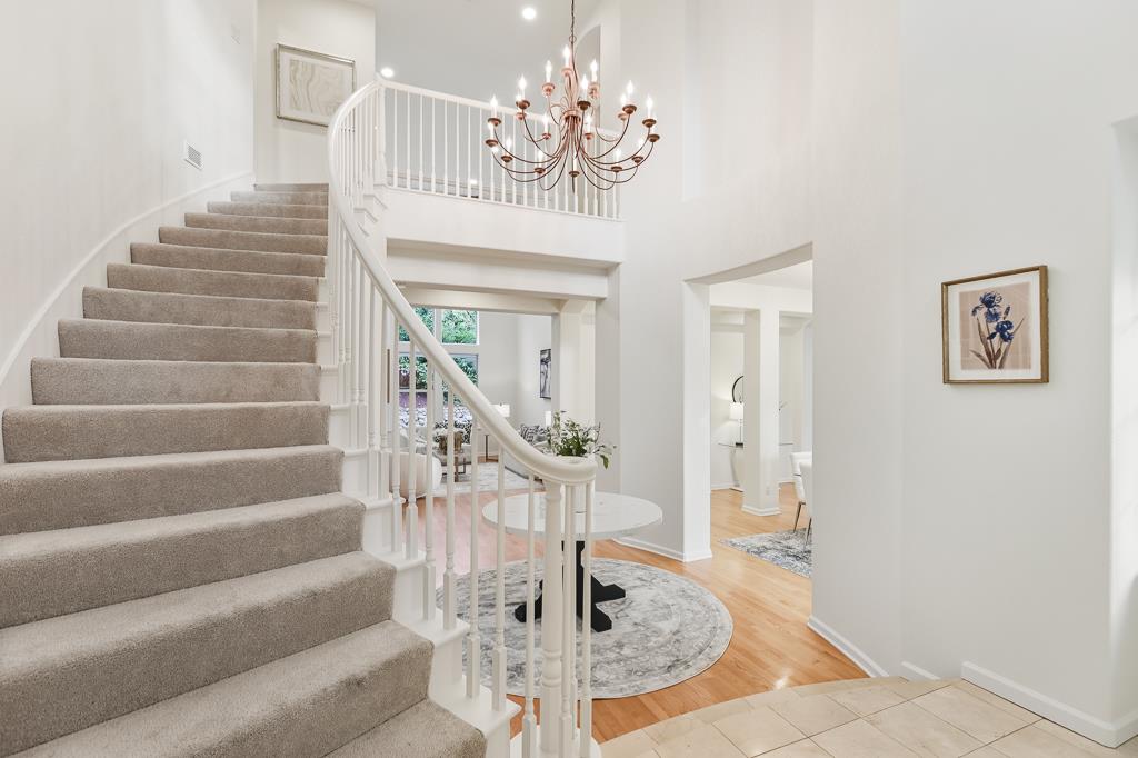 Detail Gallery Image 16 of 138 For 5849 Gleneagles Cir, San Jose,  CA 95138 - 5 Beds | 4/1 Baths