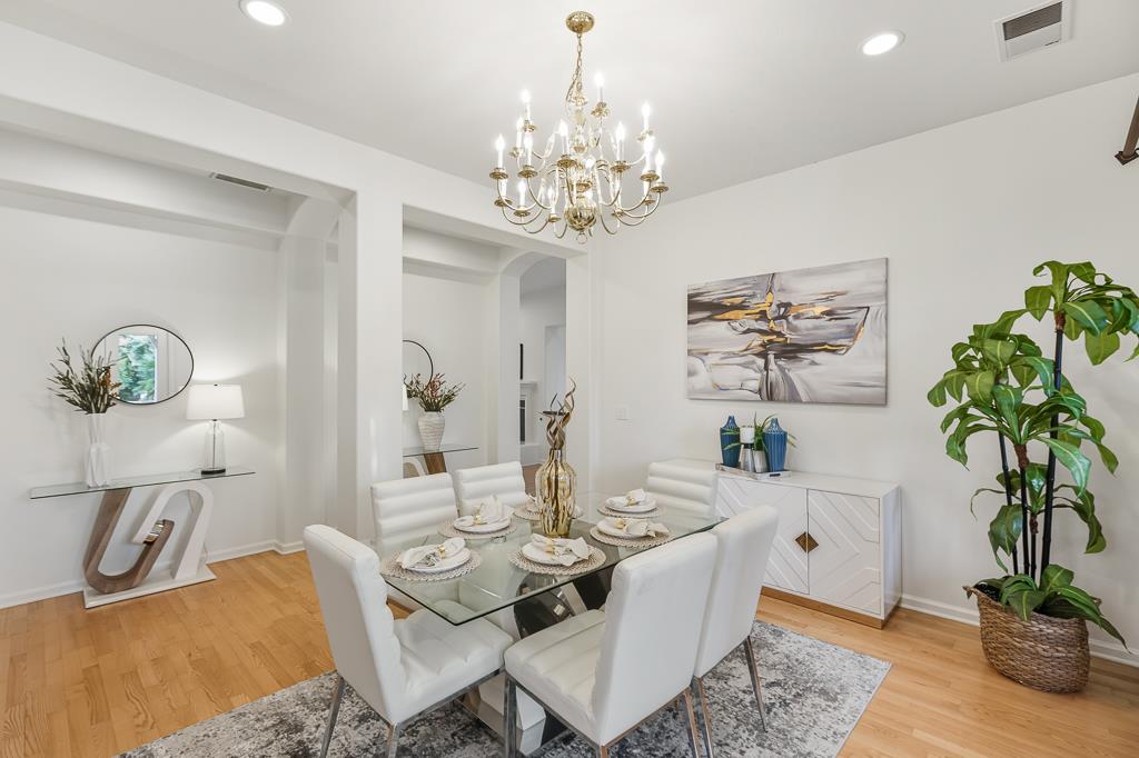 Detail Gallery Image 19 of 138 For 5849 Gleneagles Cir, San Jose,  CA 95138 - 5 Beds | 4/1 Baths