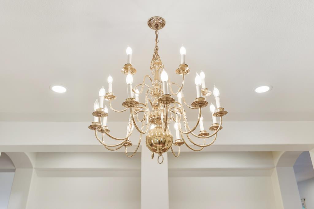 Detail Gallery Image 23 of 138 For 5849 Gleneagles Cir, San Jose,  CA 95138 - 5 Beds | 4/1 Baths