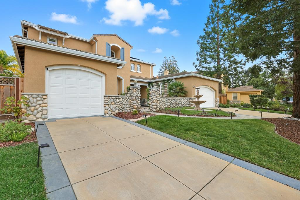 Detail Gallery Image 6 of 138 For 5849 Gleneagles Cir, San Jose,  CA 95138 - 5 Beds | 4/1 Baths