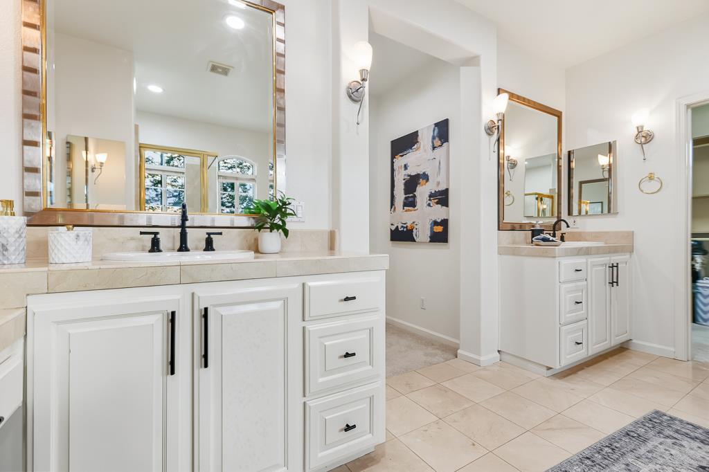 Detail Gallery Image 80 of 138 For 5849 Gleneagles Cir, San Jose,  CA 95138 - 5 Beds | 4/1 Baths