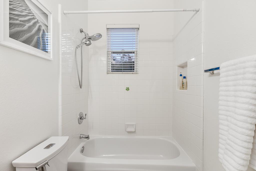 Detail Gallery Image 89 of 138 For 5849 Gleneagles Cir, San Jose,  CA 95138 - 5 Beds | 4/1 Baths