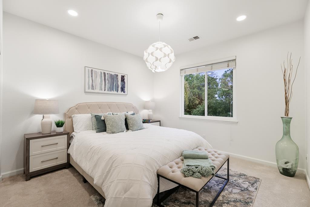 Detail Gallery Image 91 of 138 For 5849 Gleneagles Cir, San Jose,  CA 95138 - 5 Beds | 4/1 Baths