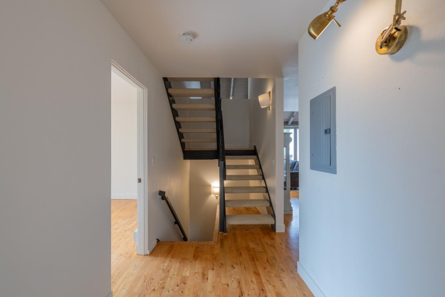 Detail Gallery Image 3 of 31 For 3600 High Meadow Dr #9,  Carmel,  CA 93923 - 2 Beds | 2 Baths