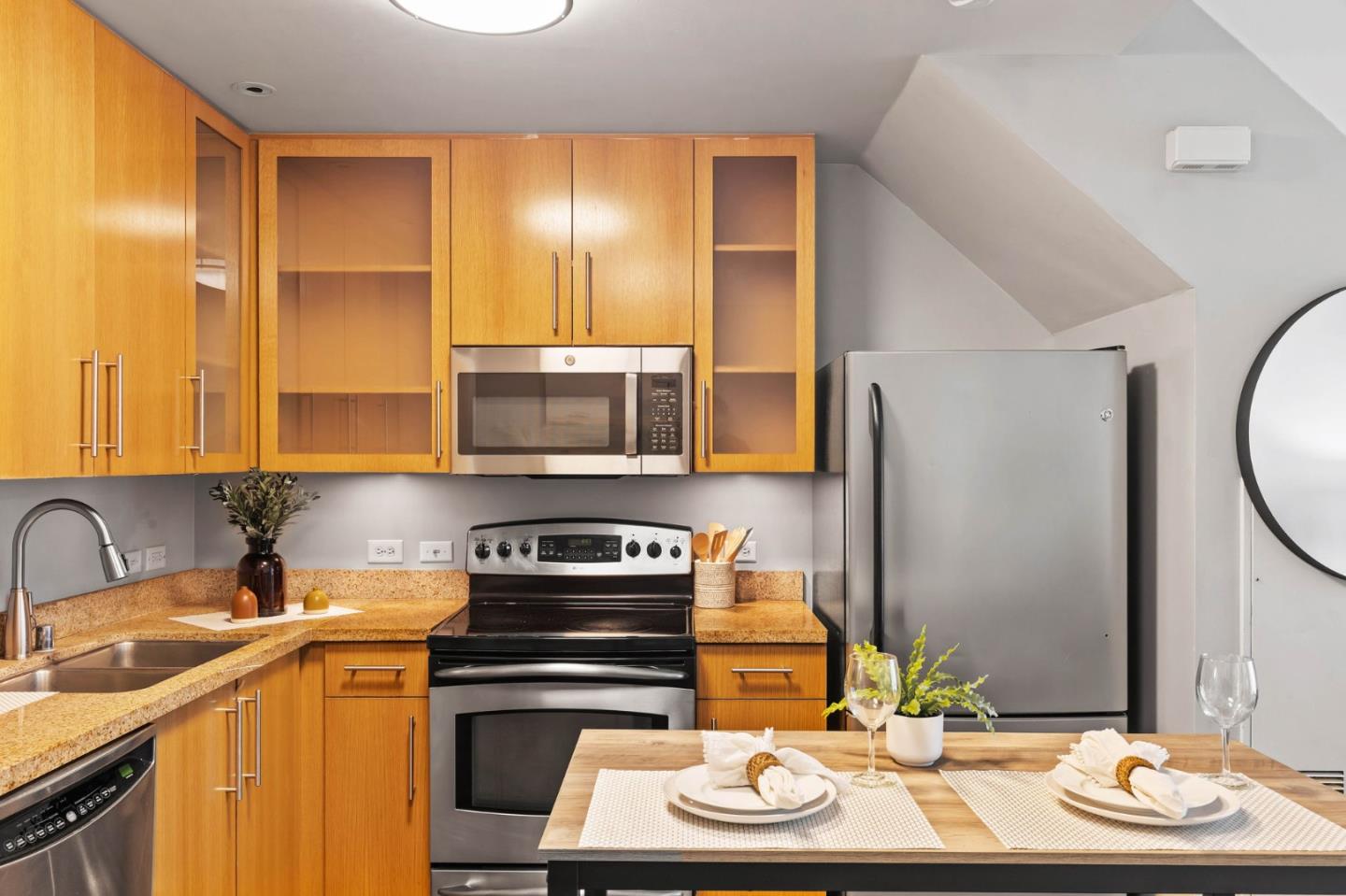 Detail Gallery Image 11 of 26 For 25 S 3rd St #105,  San Jose,  CA 95113 - 1 Beds | 1 Baths