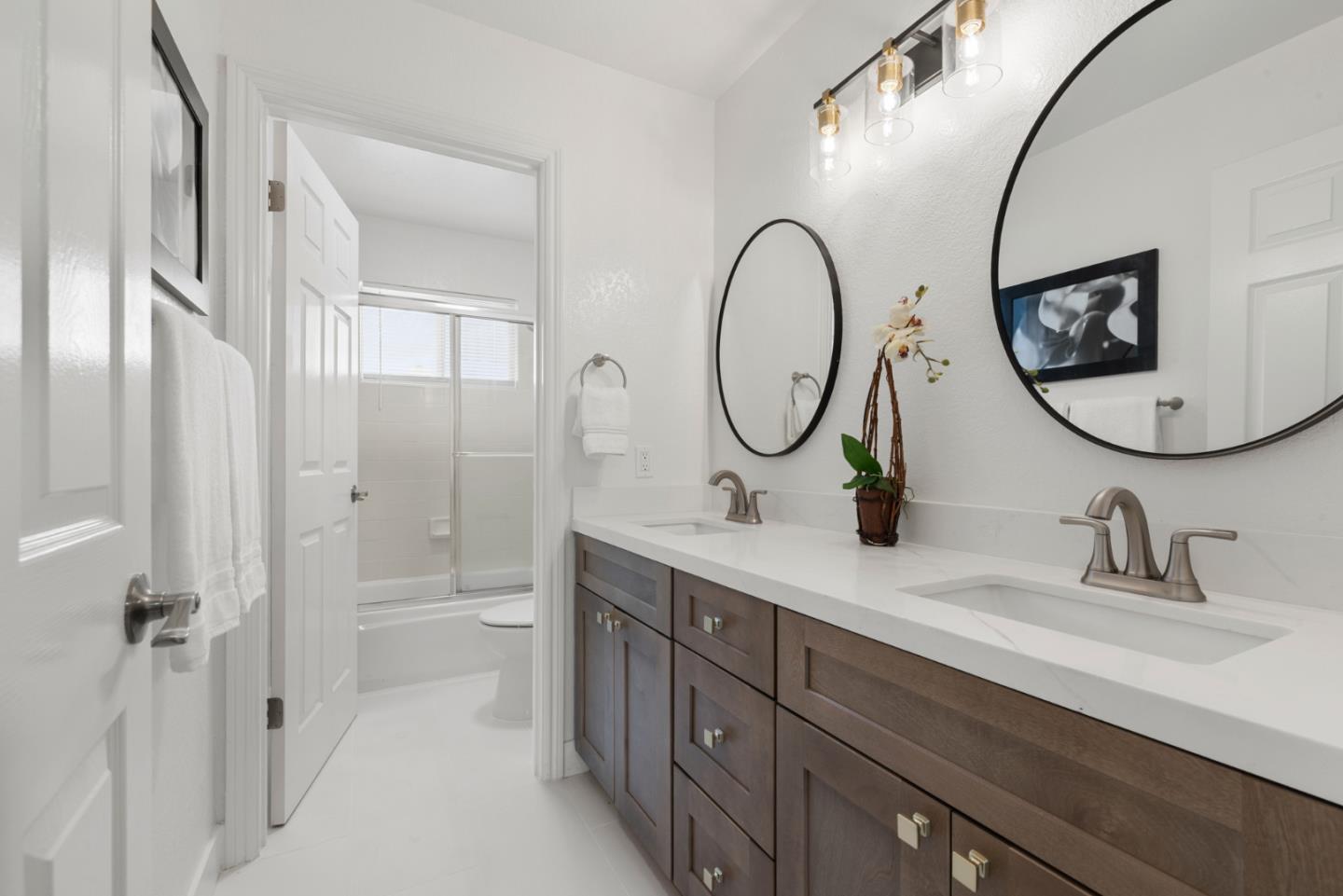 Detail Gallery Image 15 of 18 For 5999 Porto Alegre Dr, San Jose,  CA 95120 - 4 Beds | 2/1 Baths