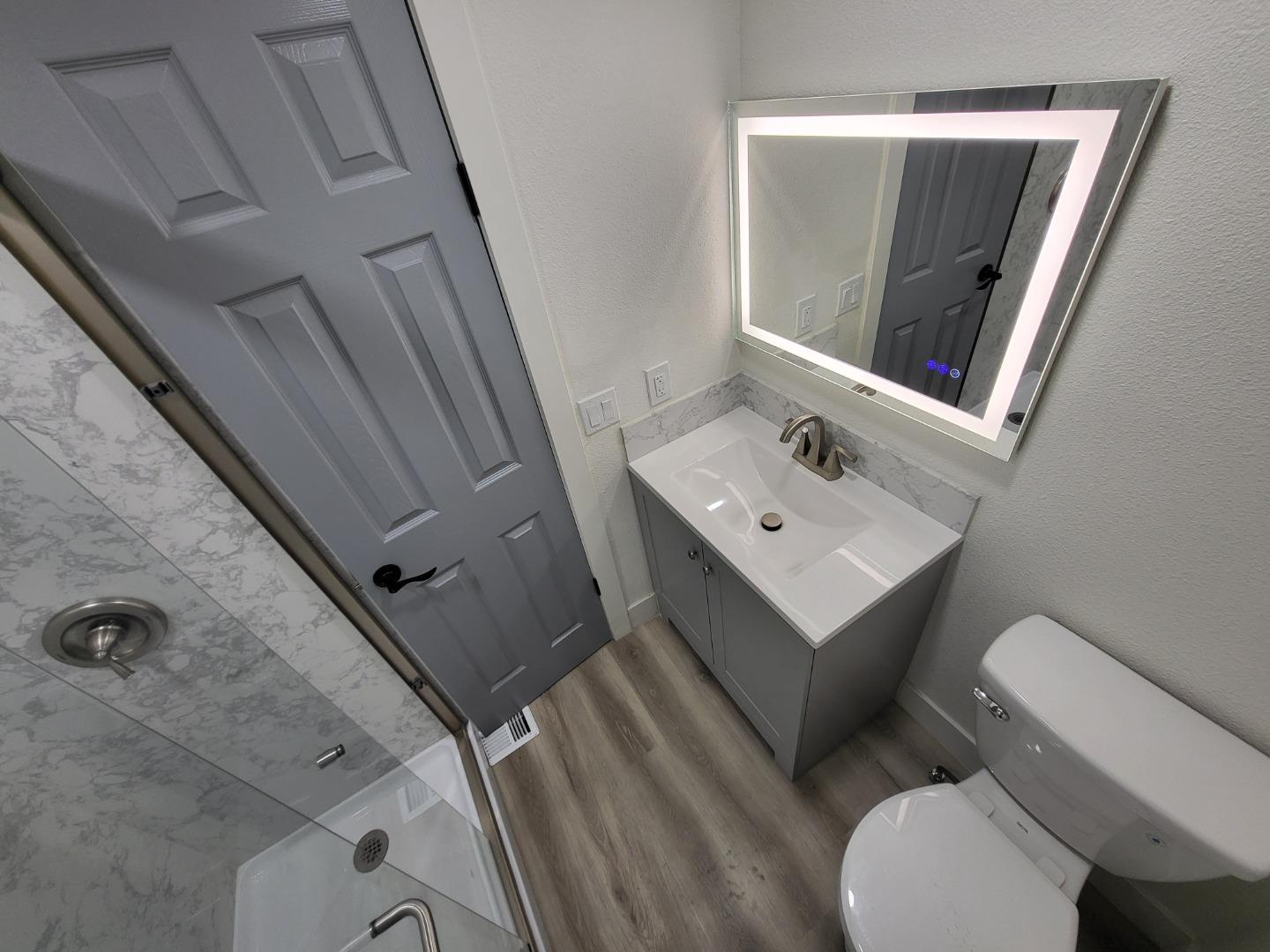 Detail Gallery Image 5 of 20 For 440 Moffett Blvd #61,  Mountain View,  CA 94043 - 2 Beds | 2 Baths