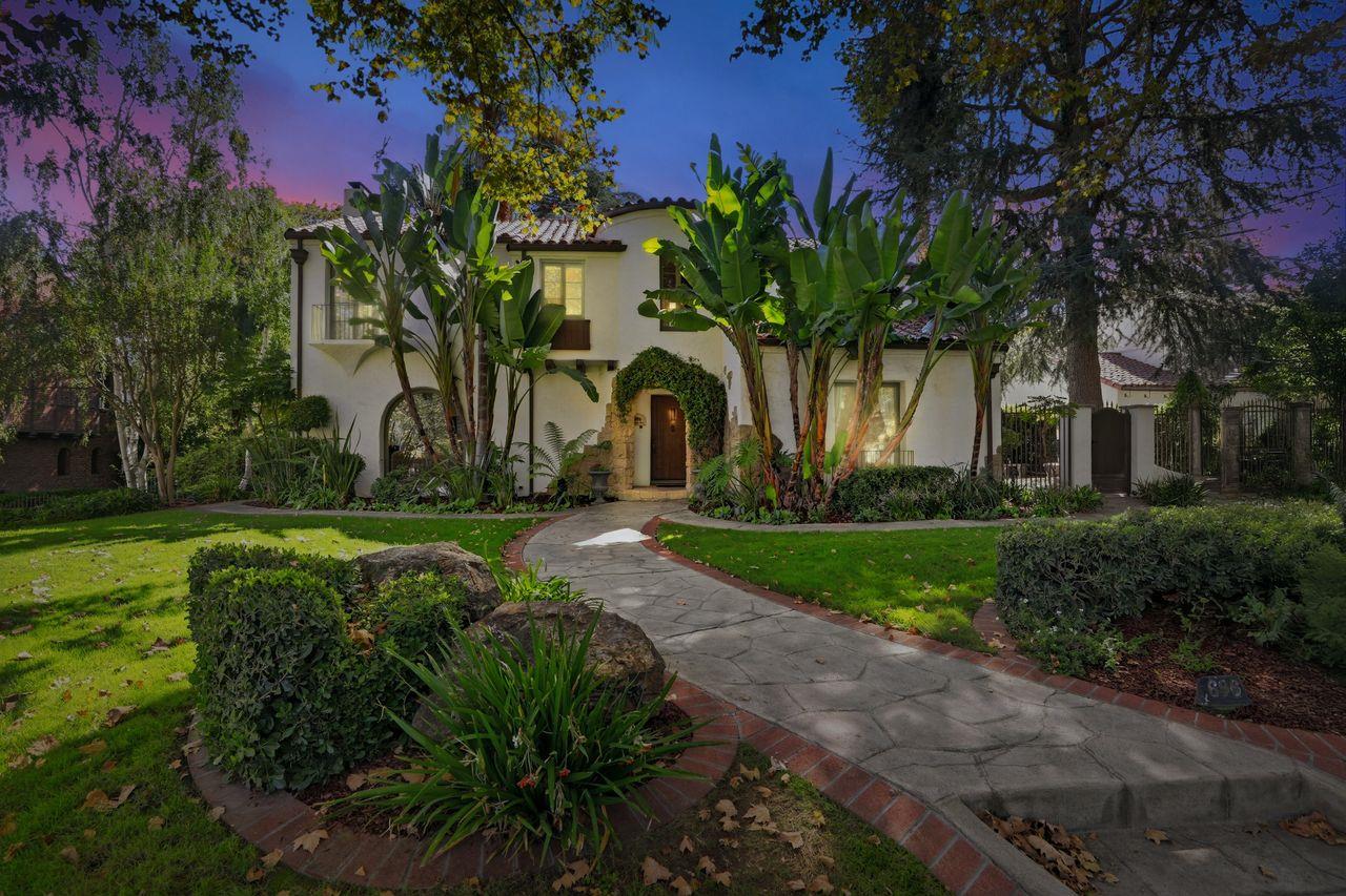 Detail Gallery Image 2 of 97 For 696 Margaret St, San Jose,  CA 95112 - 4 Beds | 3 Baths