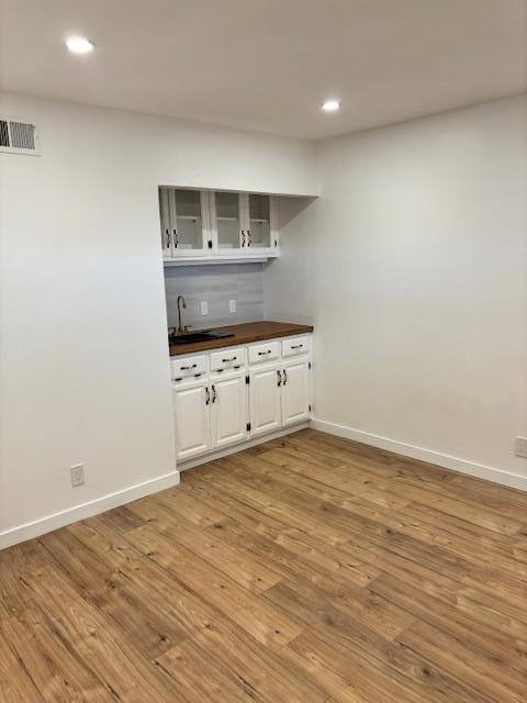 Detail Gallery Image 5 of 14 For 1431 Marlin Ave, Foster City,  CA 94404 - 3 Beds | 2/1 Baths