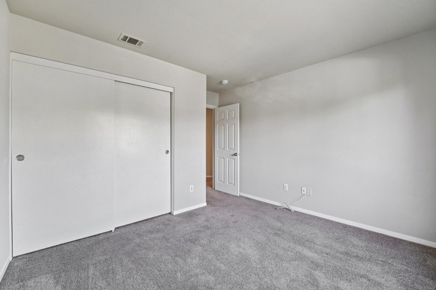 Detail Gallery Image 24 of 54 For 337 Ballymore Cir, San Jose,  CA 95136 - 3 Beds | 2/1 Baths