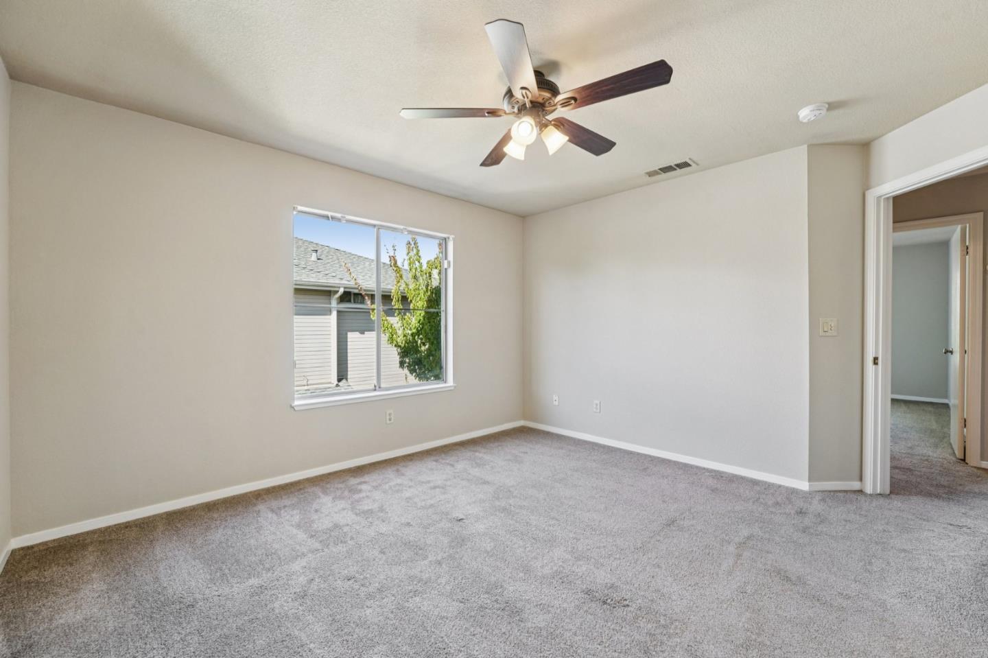 Detail Gallery Image 30 of 54 For 337 Ballymore Cir, San Jose,  CA 95136 - 3 Beds | 2/1 Baths