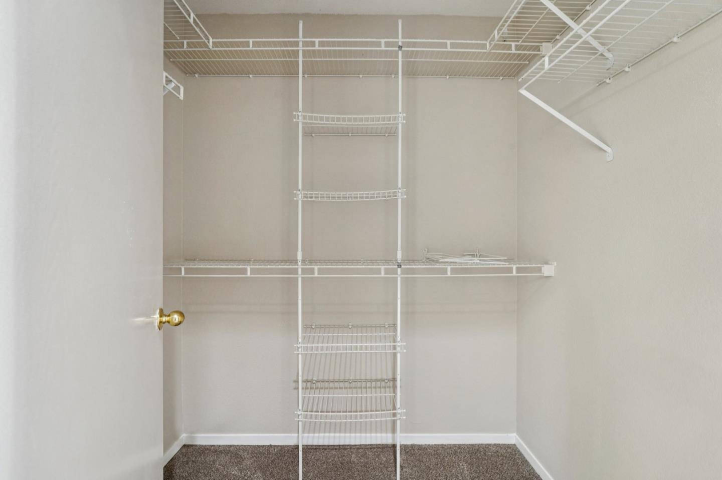 Detail Gallery Image 35 of 54 For 337 Ballymore Cir, San Jose,  CA 95136 - 3 Beds | 2/1 Baths