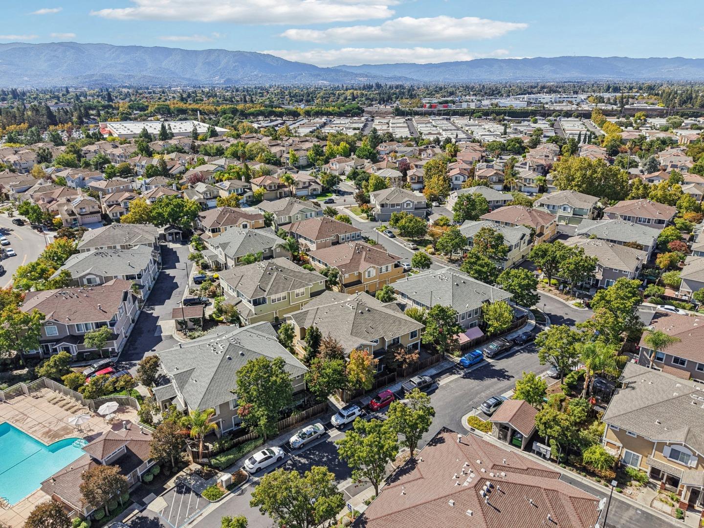 Detail Gallery Image 52 of 54 For 337 Ballymore Cir, San Jose,  CA 95136 - 3 Beds | 2/1 Baths