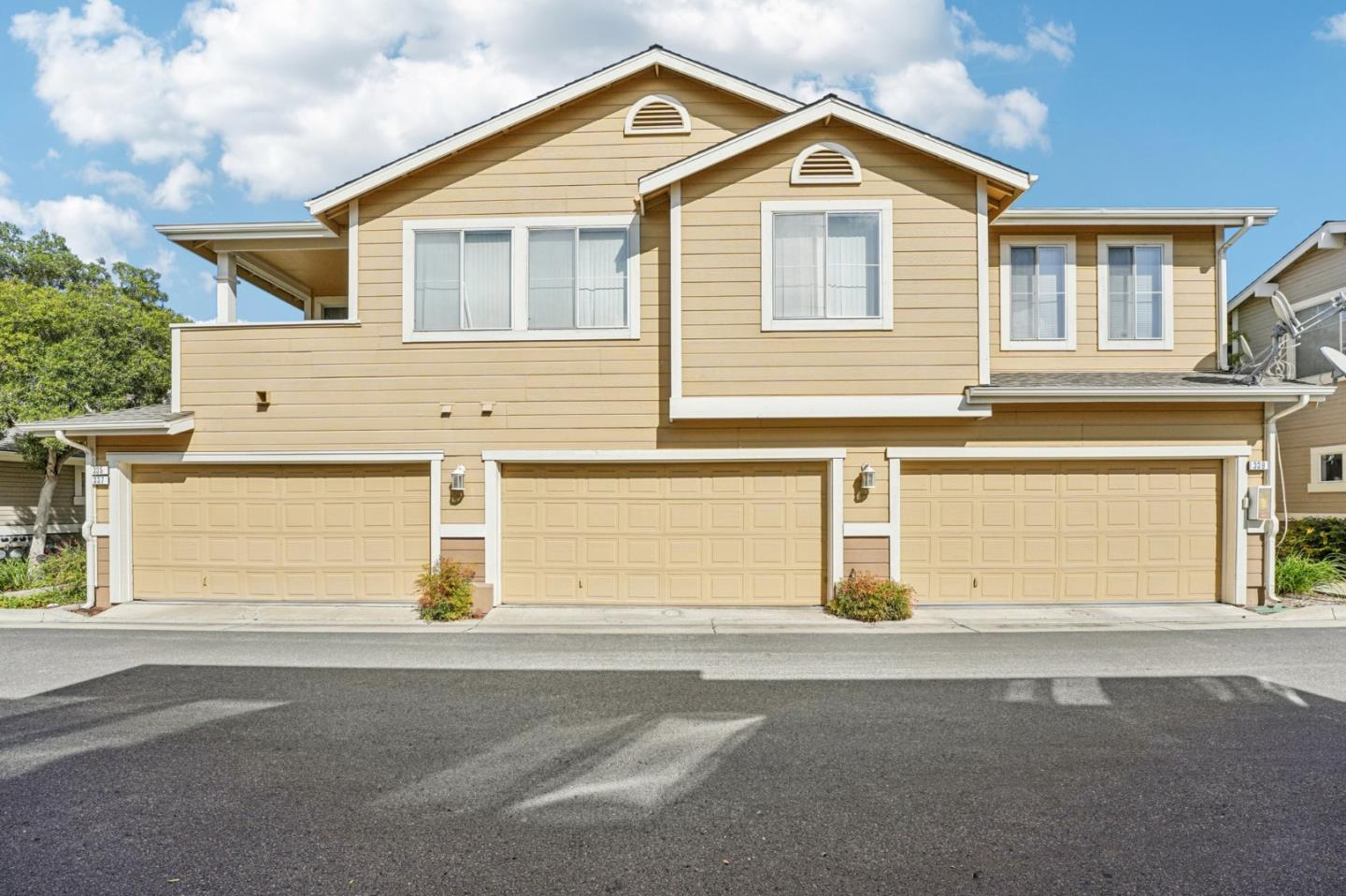 Detail Gallery Image 53 of 54 For 337 Ballymore Cir, San Jose,  CA 95136 - 3 Beds | 2/1 Baths