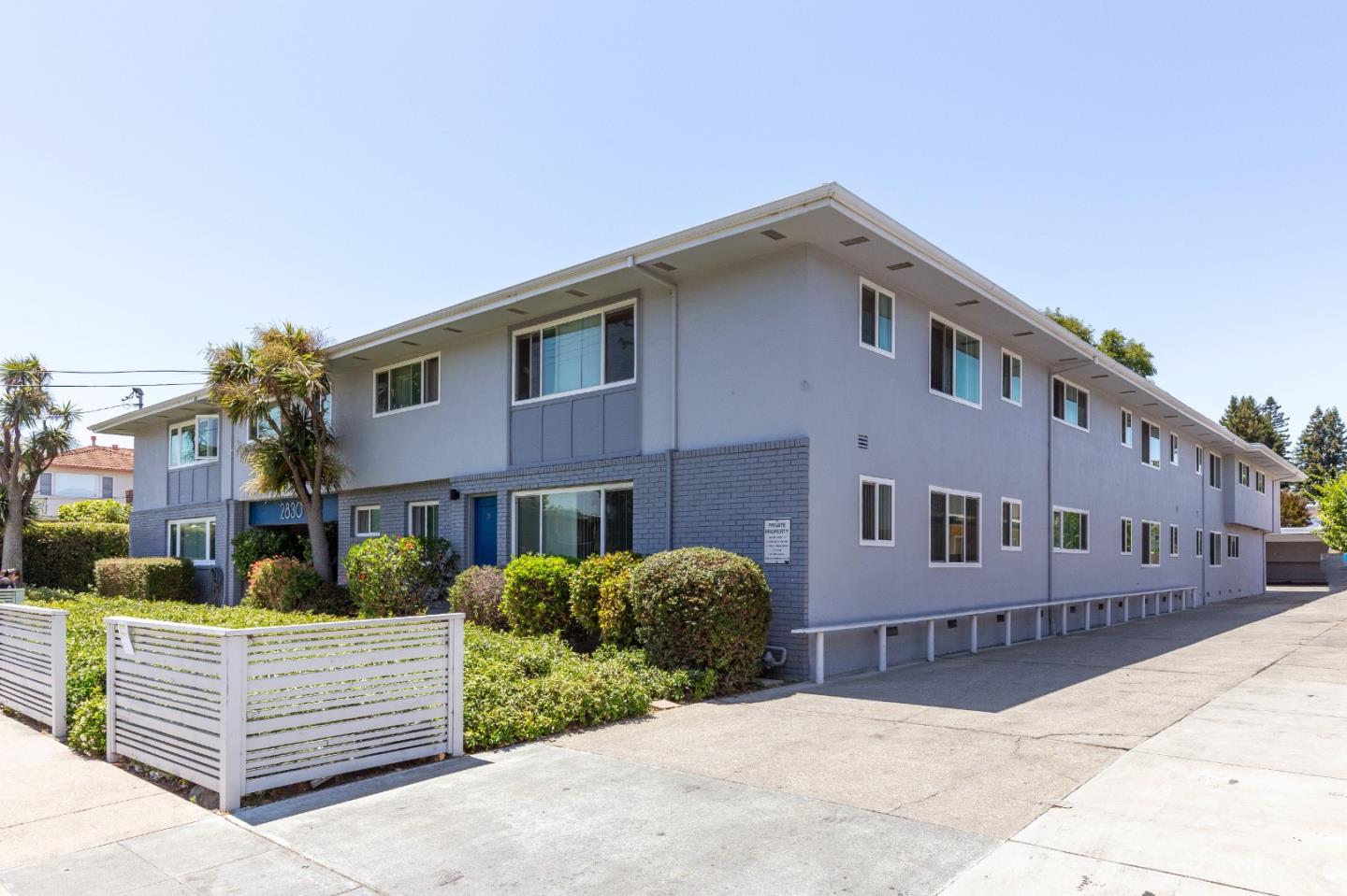 Detail Gallery Image 10 of 12 For 2830 Flores St, San Mateo,  CA 94403 - – Beds | – Baths