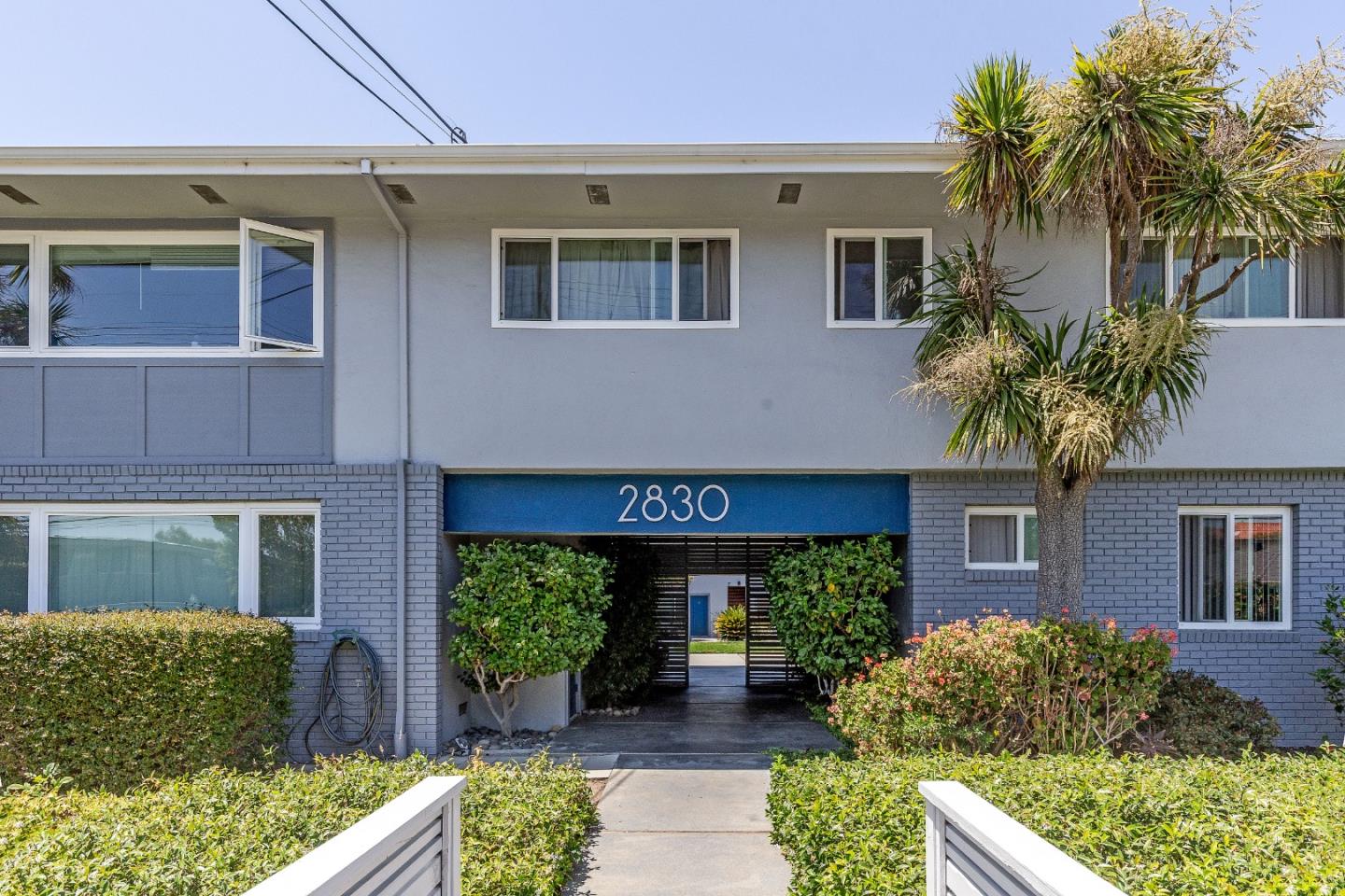 Detail Gallery Image 9 of 12 For 2830 Flores St, San Mateo,  CA 94403 - – Beds | – Baths