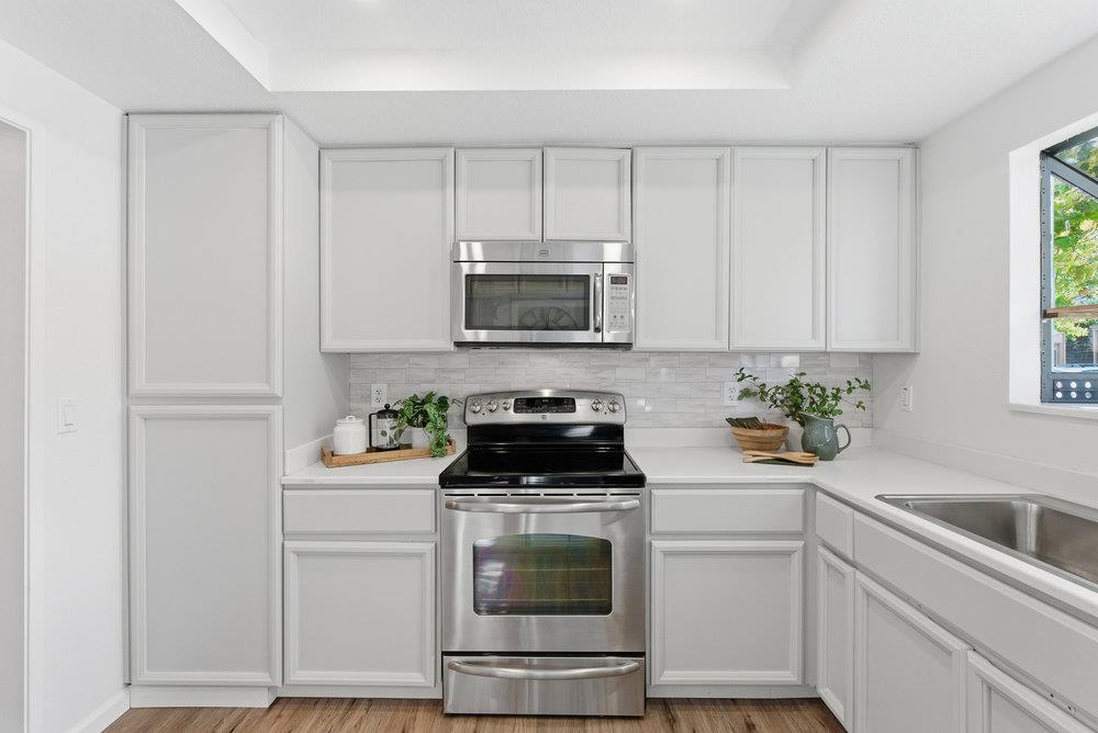 Detail Gallery Image 16 of 58 For 2354 Leptis Cir, Morgan Hill,  CA 95037 - 2 Beds | 2/1 Baths