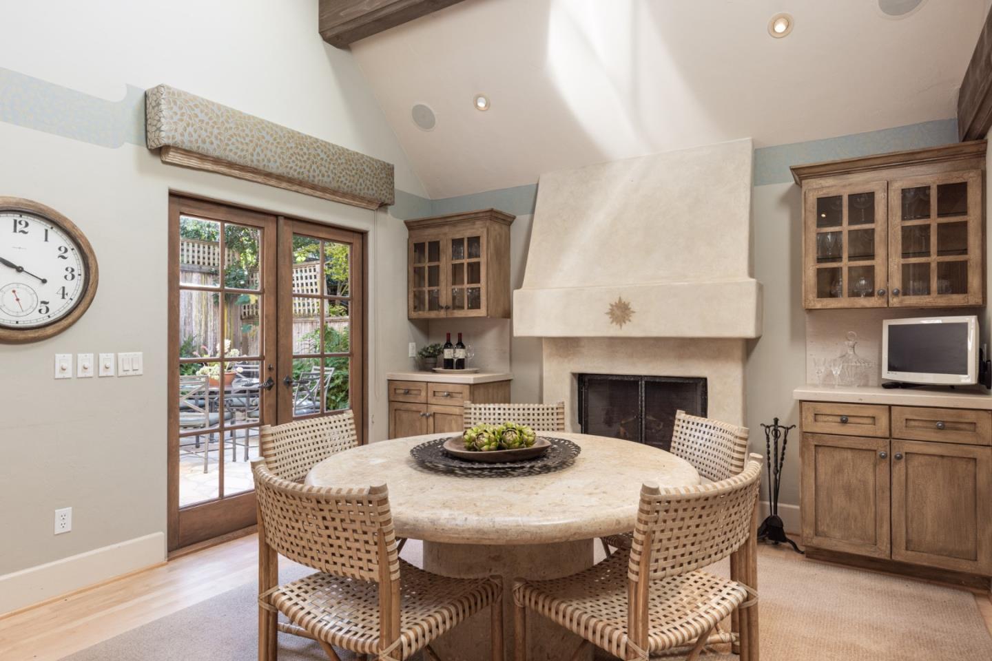 Detail Gallery Image 13 of 24 For 0 Se Corner of Monte Verde & 10th Ave, Carmel,  CA 93921 - 3 Beds | 2 Baths