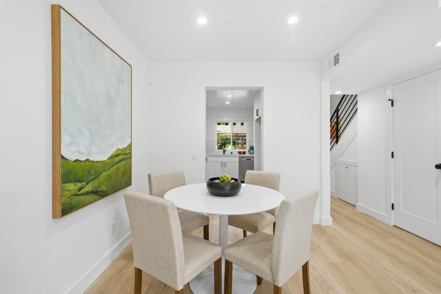 Detail Gallery Image 10 of 68 For 3639 Erris Ct, South San Francisco,  CA 94080 - 2 Beds | 1/1 Baths