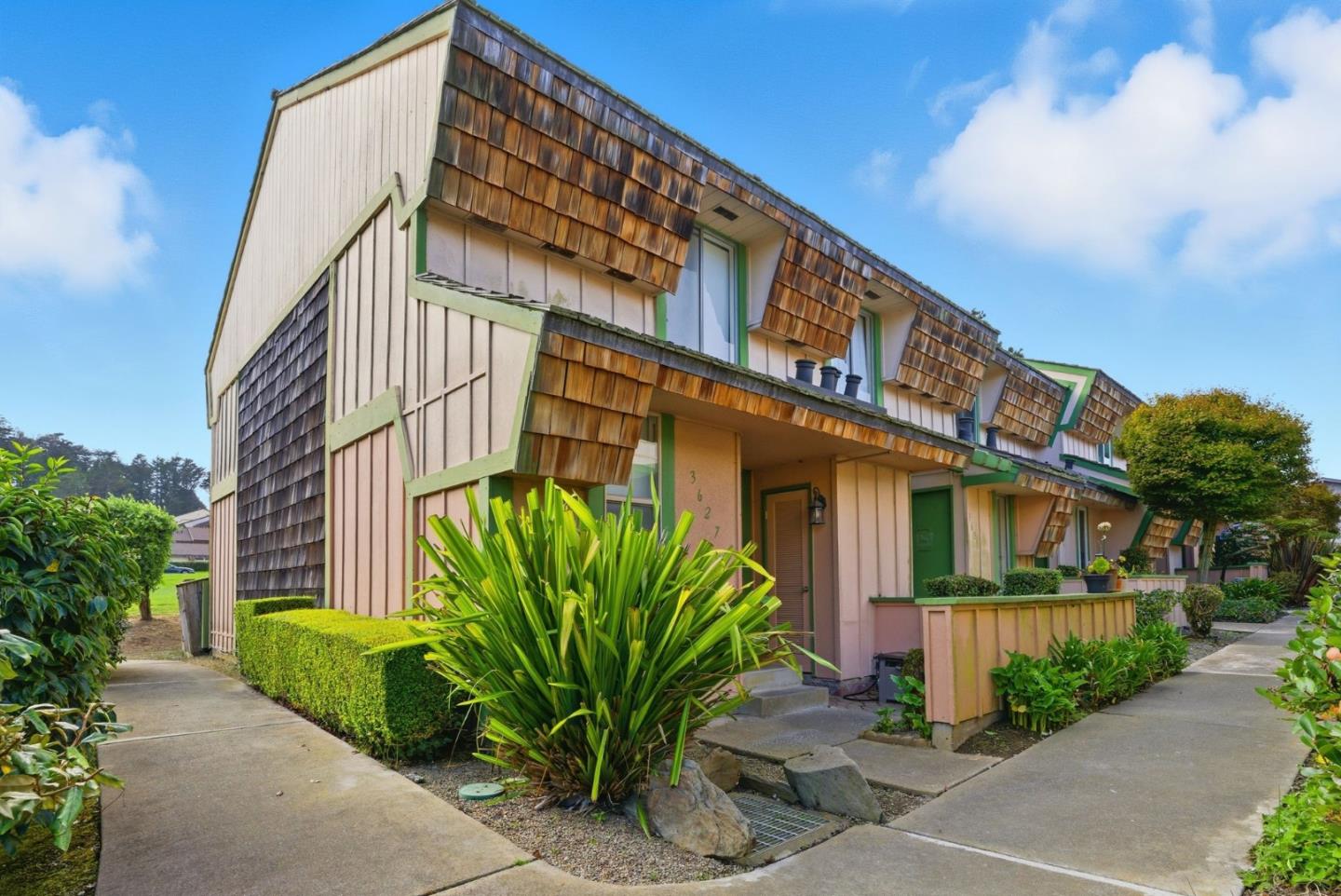 Detail Gallery Image 31 of 68 For 3639 Erris Ct, South San Francisco,  CA 94080 - 2 Beds | 1/1 Baths