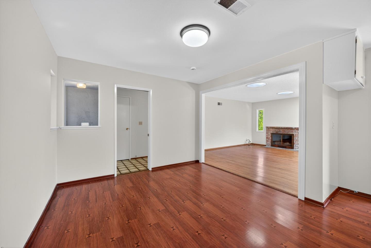 Detail Gallery Image 10 of 48 For 1438 Stockbridge Dr, San Jose,  CA 95130 - 3 Beds | 2 Baths