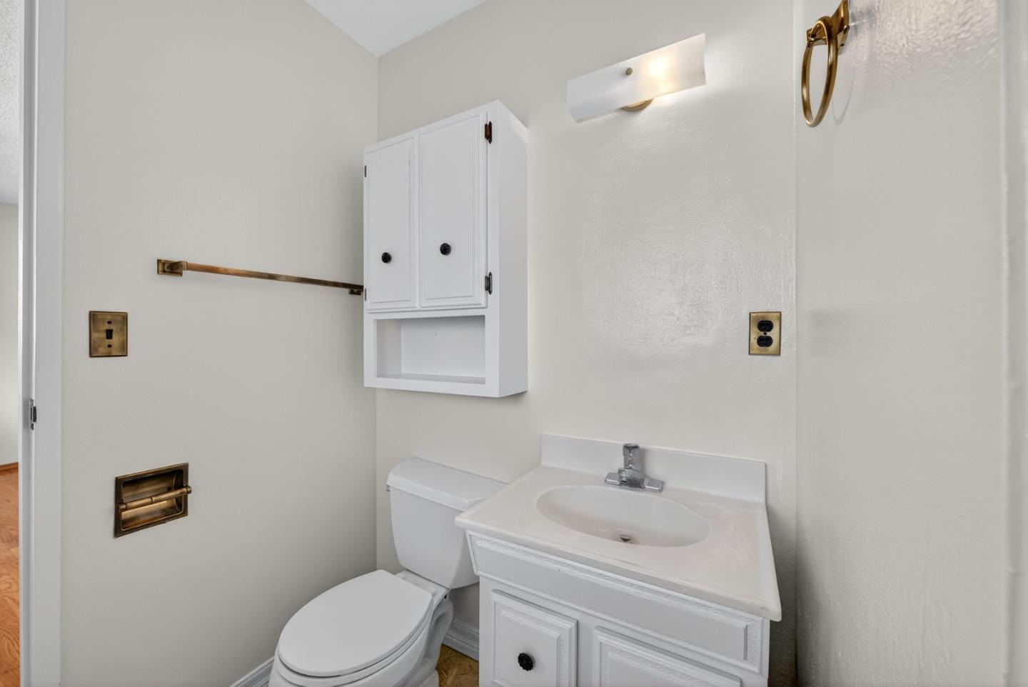 Detail Gallery Image 21 of 48 For 1438 Stockbridge Dr, San Jose,  CA 95130 - 3 Beds | 2 Baths