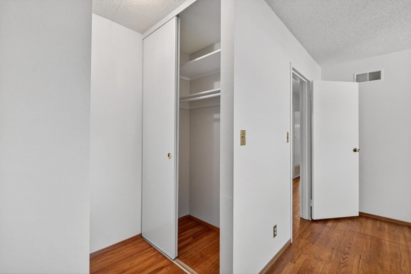 Detail Gallery Image 27 of 48 For 1438 Stockbridge Dr, San Jose,  CA 95130 - 3 Beds | 2 Baths