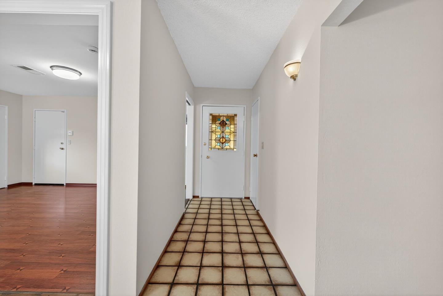 Detail Gallery Image 4 of 48 For 1438 Stockbridge Dr, San Jose,  CA 95130 - 3 Beds | 2 Baths